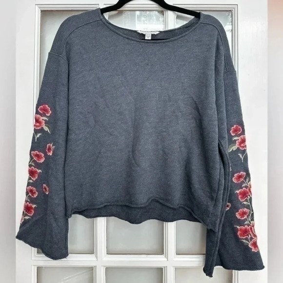 American Eagle Y2K Grey/Blue Cropped Floral Embroidery Sweatshirt Size Small S - Picture 11 of 11